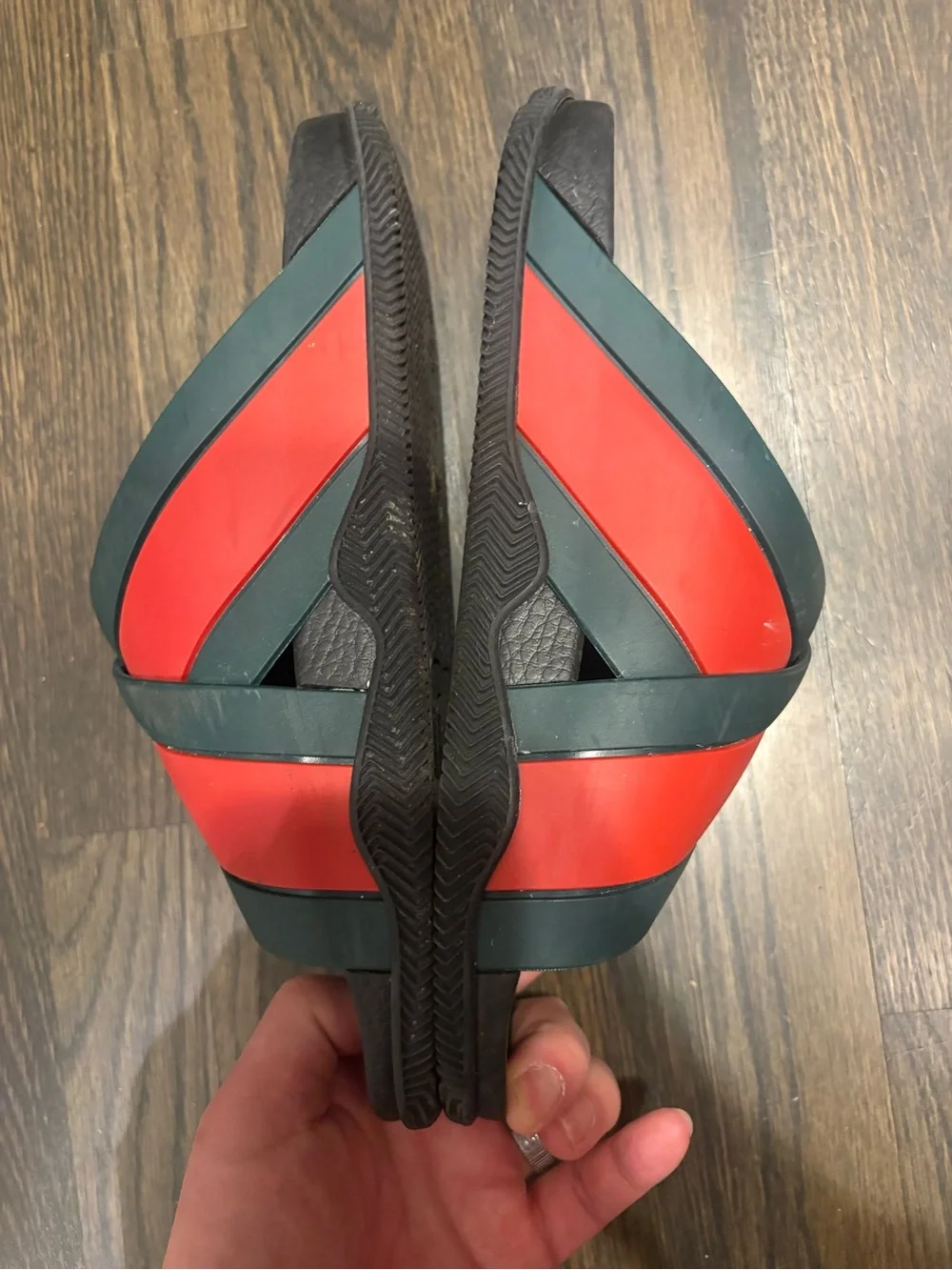 Gucci web flip flop pool Sandals size 9 us 10 Italy AS Is slides